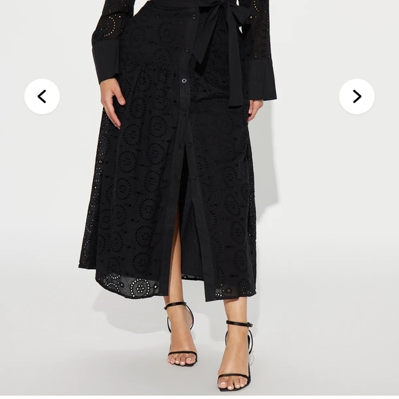 Black Long Sleeve Eyelet Dress - Picture 5 of 10